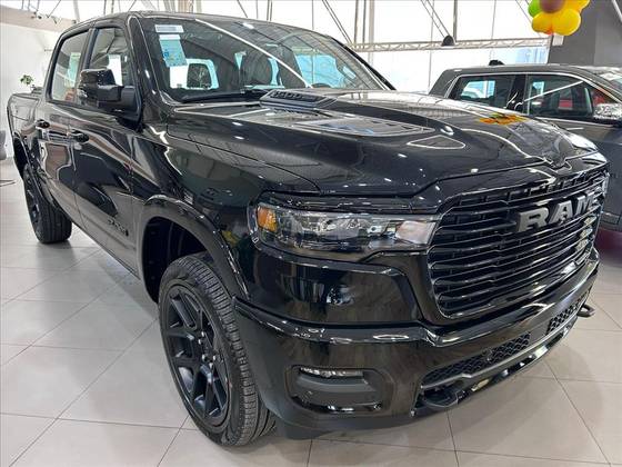 RAM 1500 3.0 HURRICANE 6 BITURBO GASOLINA LARAMIE NIGHT EDITION CD 4X4 AUTOMÁTICO
